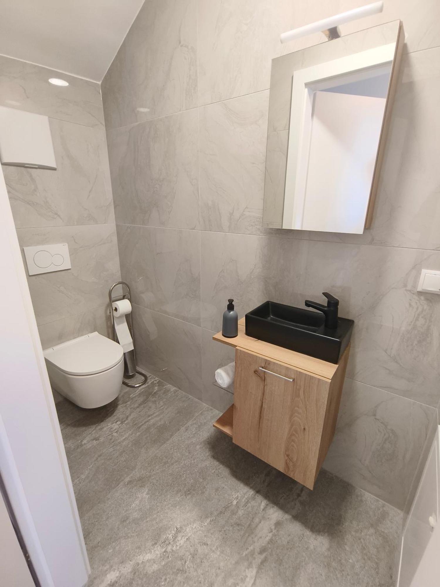 Triplex Appartements Klosterneuburg Exteriör bild
